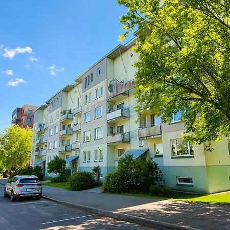 2 Bedroom Apartment, 15 Min From The Old Town ! Apartment
